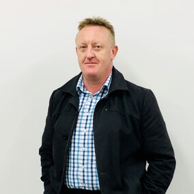 Lionel Smith  - BBS, CA